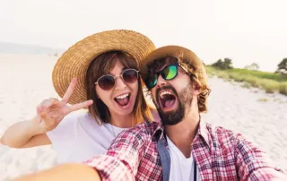 Man with girlfriend who has taken control of anger issue with neurofeedback